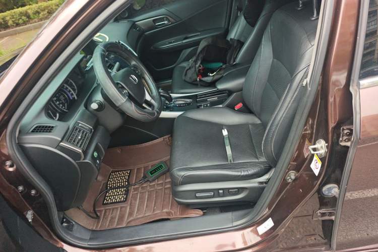 Used Honda Accord 2015 2.0L LXS Elite Edition Left Front Seat