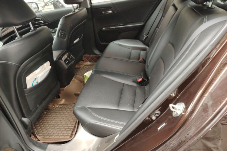 Used Honda Accord 2015 2.4L EX Luxury Edition Left Rear Seat
