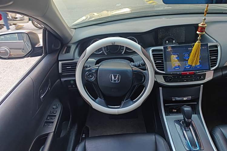 Used Honda Accord 2015 2.0L LX Comfort Edition Steering Wheel