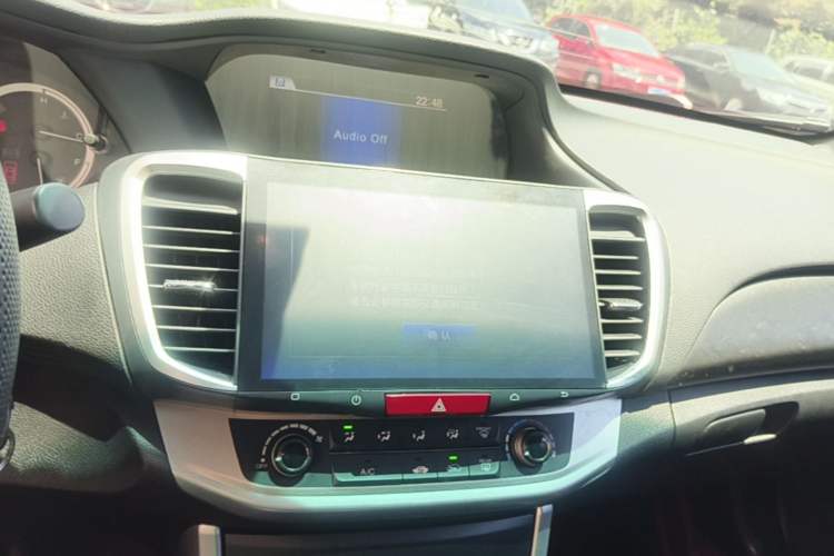 Used Honda Accord 2015 2.0L LX Comfort Edition Audio And AC Panel