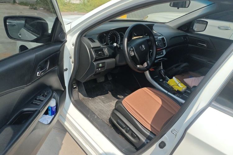 Used Honda Accord 2015 2.0L LXS Elite Edition Driver Seat
