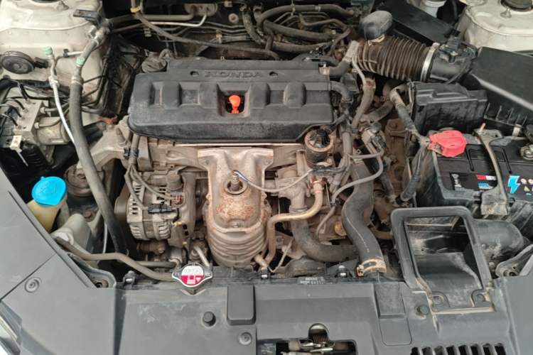 Used Honda Accord 2015 2.0L LX Comfort Edition Engine Bay