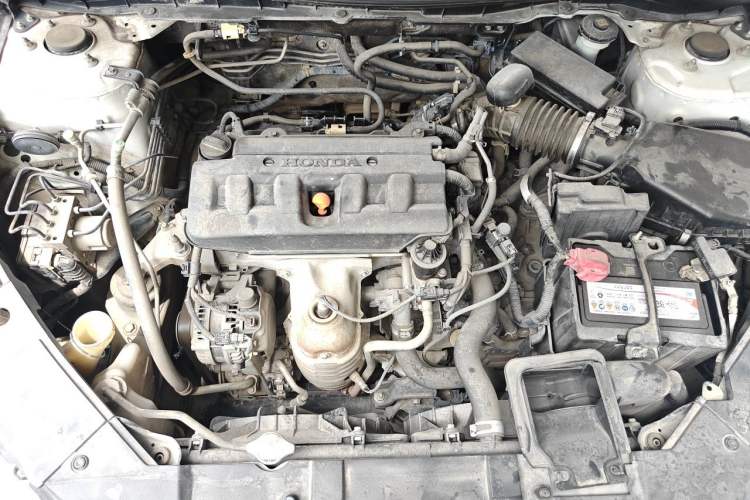 Used Honda Accord 2015 2.0L LXS Elite Edition Engine Bay