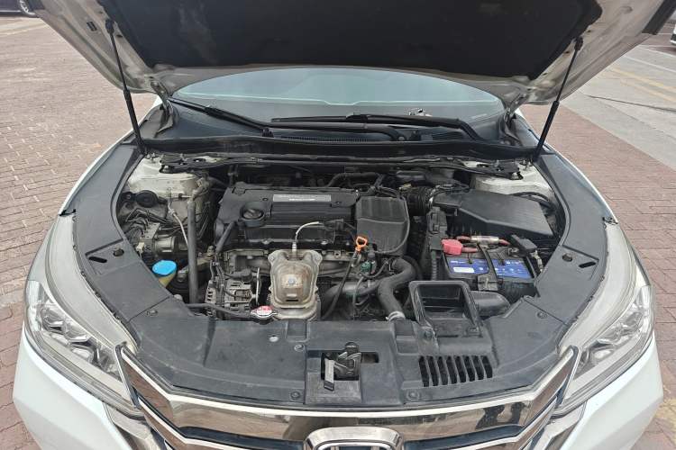 Used Honda Accord 2015 2.4L EX Luxury Edition Engine Bay
