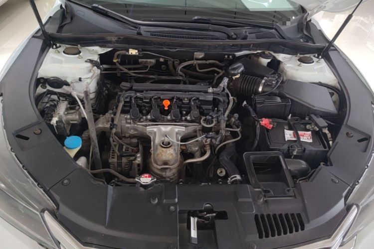 Used Honda Accord 2015 2.0L LXS Elite Edition Engine Bay