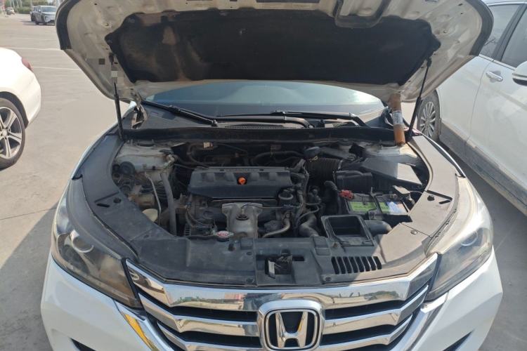 Used Honda Accord 2015 2.0L LXS Elite Edition Engine Bay