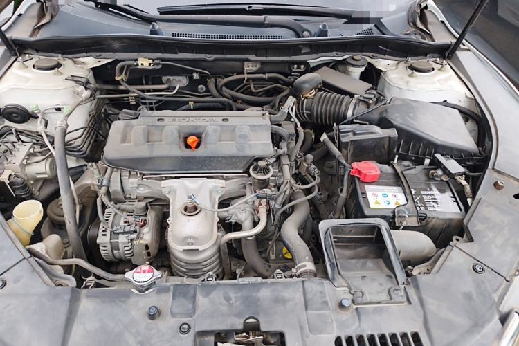 Used Honda Accord 2015 2.0L LX Comfort Edition Engine Bay