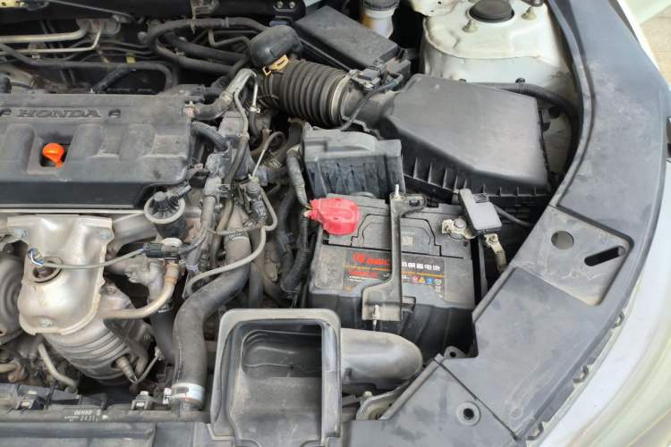 Used Honda Accord 2015 2.0L LX Comfort Edition Engine Bay Left