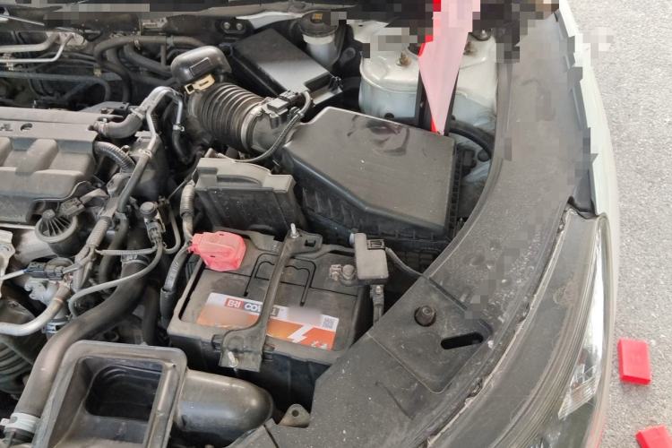 Used Honda Accord 2015 2.0L LX Comfort Edition Engine Bay Left
