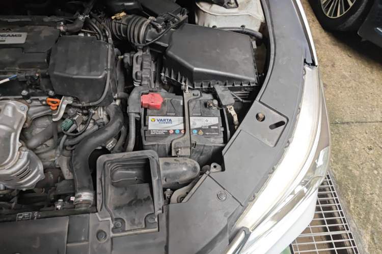 Used Honda Accord 2015 2.4L EX Luxury Edition Engine Bay Left