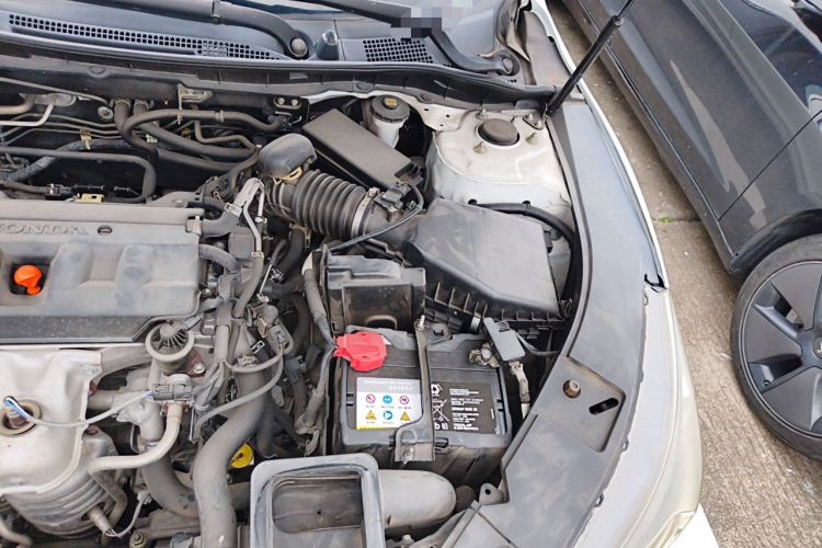 Used Honda Accord 2015 2.0L LX Comfort Edition Engine Bay Left