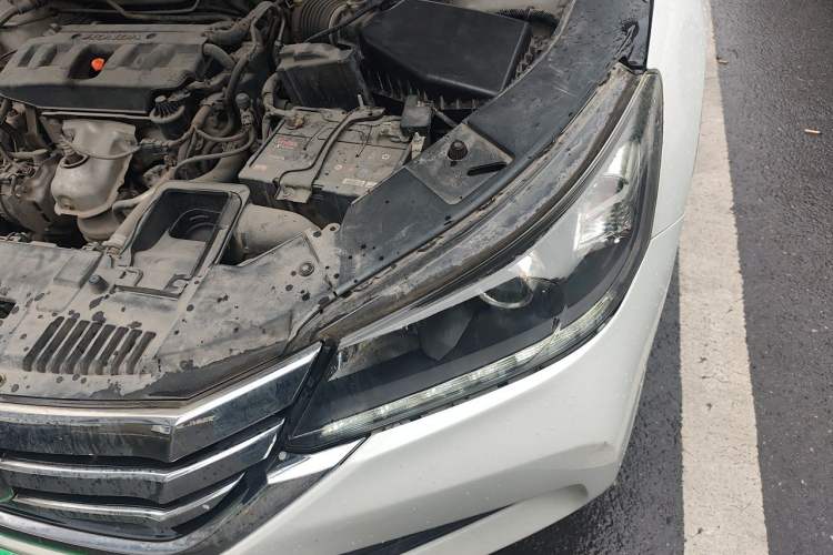 Used Honda Accord 2015 2.0L LX Comfort Edition Engine Bay Left