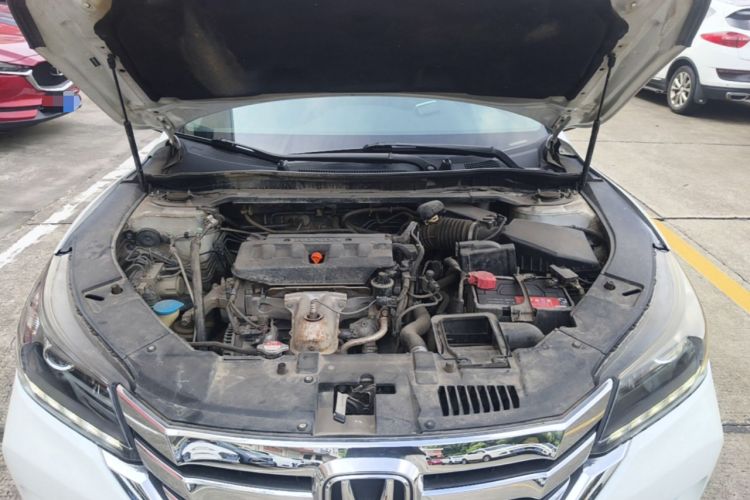 Used Honda Accord 2015 2.0L LX Comfort Edition Engine Bay