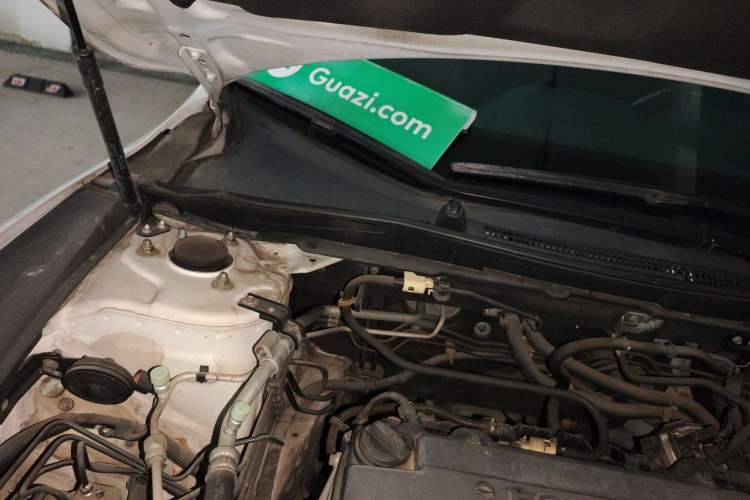 Used Honda Accord 2015 2.0L LXS Elite Edition Engine Bay Right