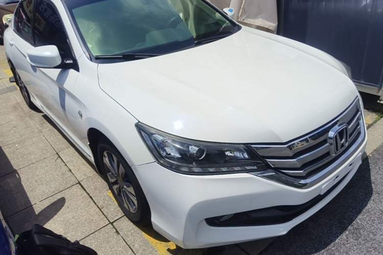 Used Honda Accord 2015 2.0L LX Comfort Edition Exterior 1