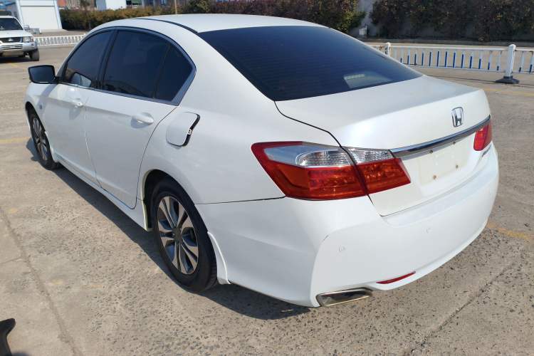 Used Honda Accord 2015 2.0L LXS Elite Edition Exterior 2