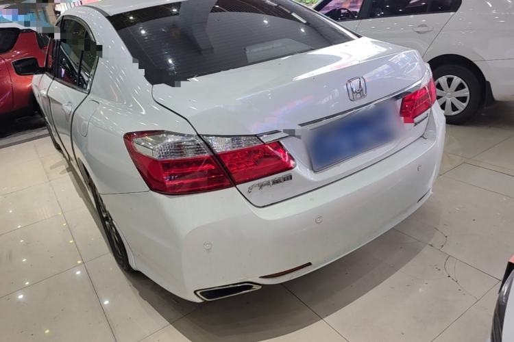 Used Honda Accord 2015 2.0L LXS Elite Edition Exterior 2