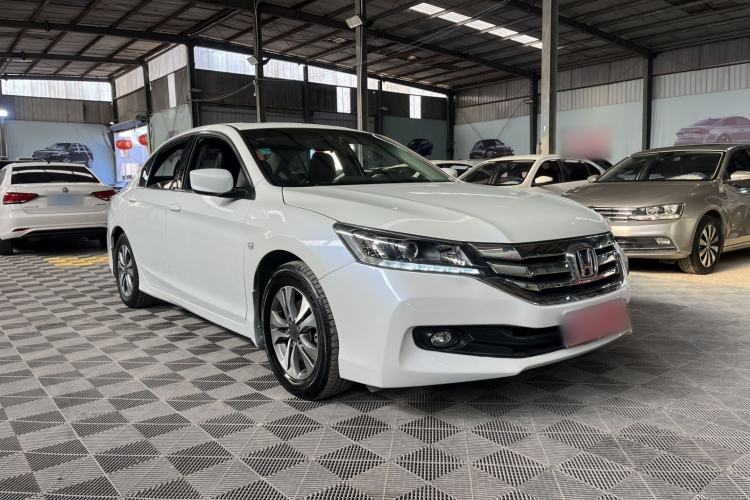Used Honda Accord 2015 2.0L LX Comfort Edition Exterior 2