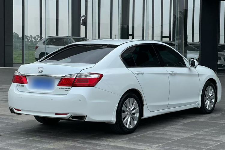 Used Honda Accord 2015 2.4L EX Luxury Edition Exterior 4