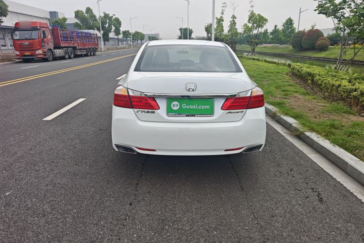Used Honda Accord 2015 2.0L LXS Elite Edition Exterior 5