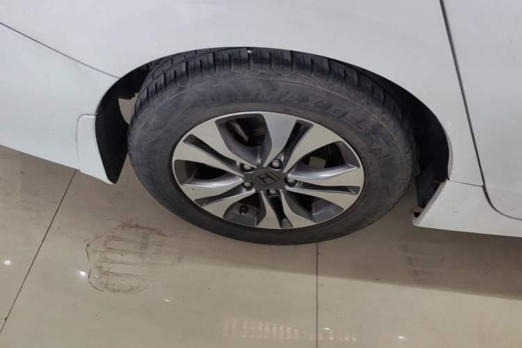 Used Honda Accord 2015 2.0L LXS Elite Edition Exterior 5