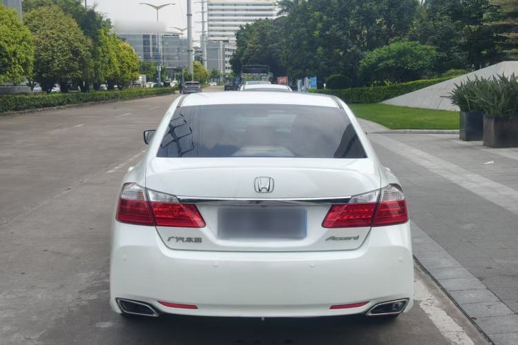 Used Honda Accord 2015 2.0L LX Comfort Edition Exterior 6