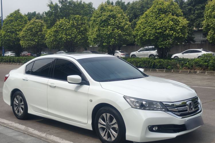 Used Honda Accord 2015 2.0L LX Comfort Edition Exterior 7