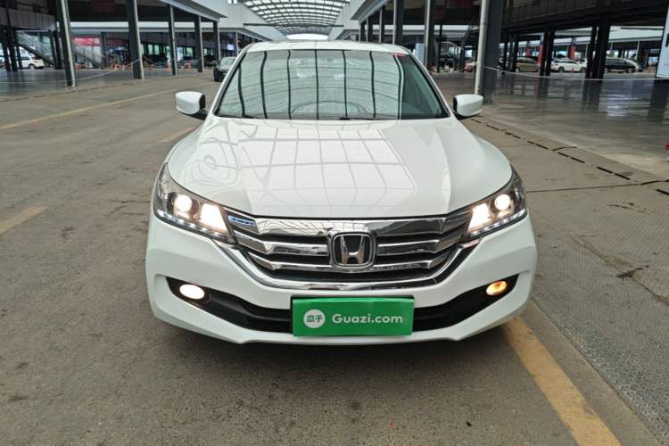 Used Honda Accord 2015 2.0L LX Comfort Edition Front