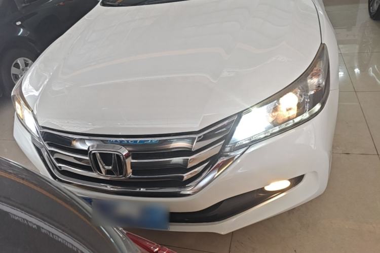Used Honda Accord 2015 2.0L LX Comfort Edition Front