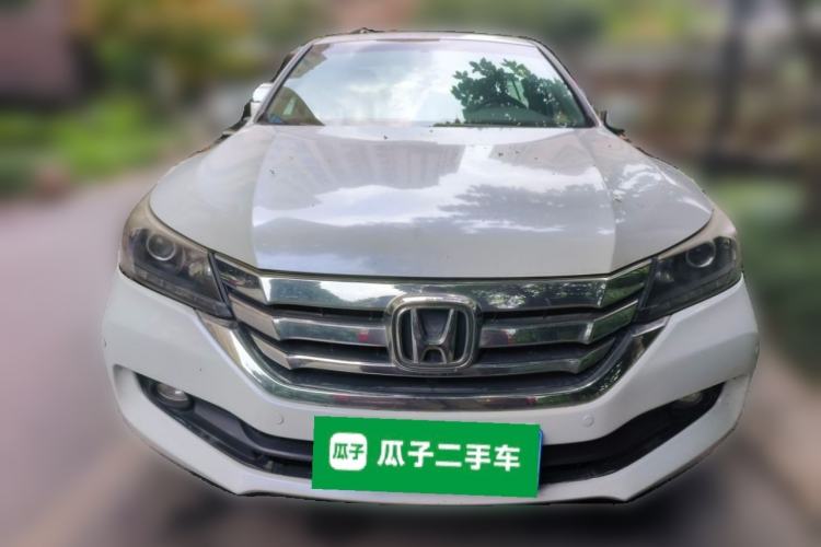 Used Honda Accord 2015 2.0L EX Luxury Edition Front