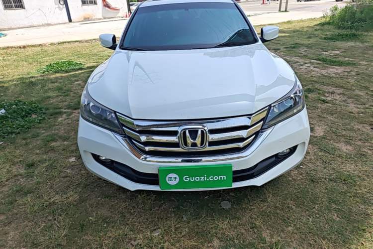 Used Honda Accord 2015 2.0L LX Comfort Edition Front