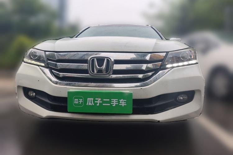 Used Honda Accord 2015 2.0L LX Comfort Edition Front