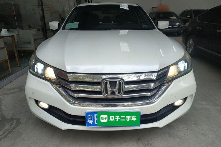 Used Honda Accord 2015 2.0L LX Comfort Edition Front