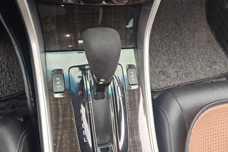 Used Honda Accord 2015 2.4L EX Luxury Edition Gear Lever