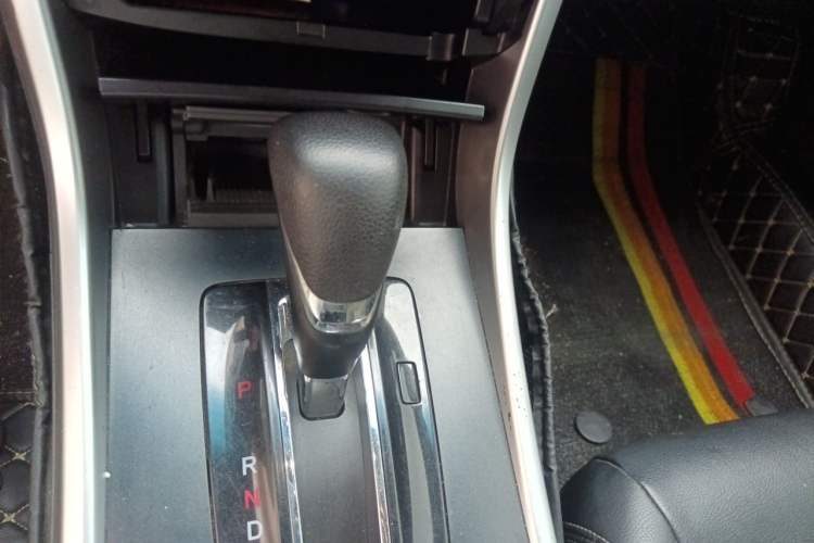 Used Honda Accord 2015 2.0L LX Comfort Edition Gear Lever