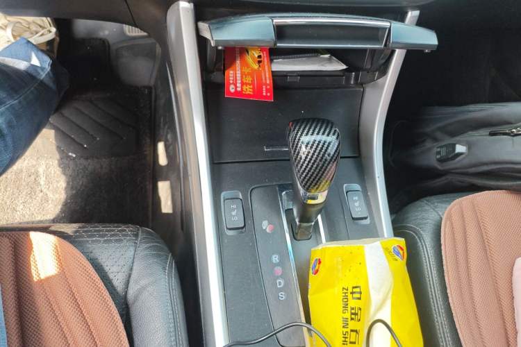 Used Honda Accord 2015 2.0L LXS Elite Edition Gear Lever