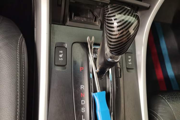 Used Honda Accord 2015 2.0L LXS Elite Edition Gear Lever