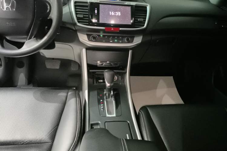 Used Honda Accord 2015 2.0L LX Comfort Edition Gear Lever