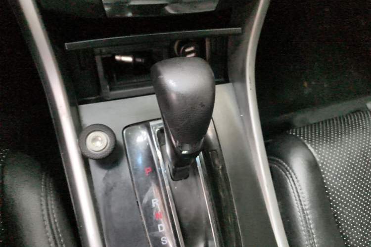 Used Honda Accord 2015 2.0L LX Comfort Edition Gear Lever