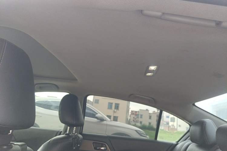 Used Honda Accord 2015 2.0L LX Comfort Edition Headliner