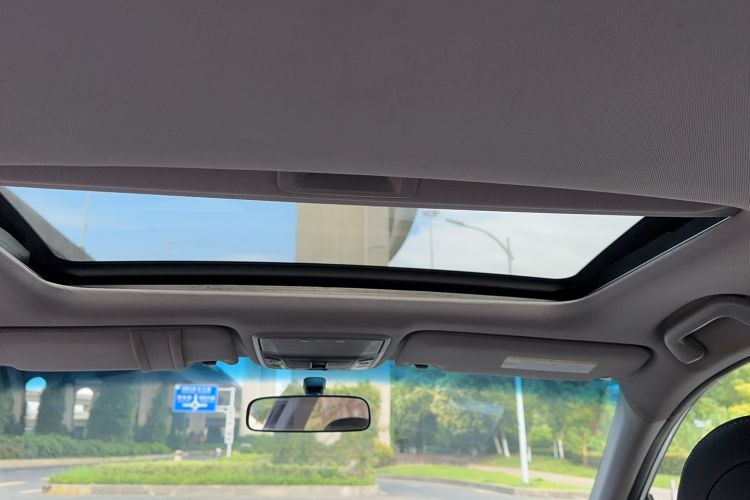 Used Honda Accord 2015 2.0L LXS Elite Edition Headliner