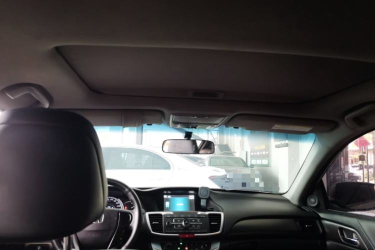 Used Honda Accord 2015 2.0L LXS Elite Edition Headliner