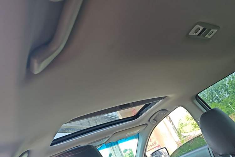 Used Honda Accord 2015 2.0L LX Comfort Edition Headliner