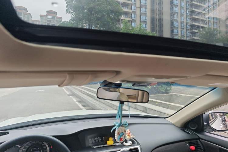 Used Honda Accord 2015 2.0L LX Comfort Edition Headliner