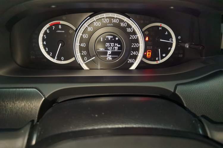 Used Honda Accord 2015 2.0L LXS Elite Edition Instrument Cluster