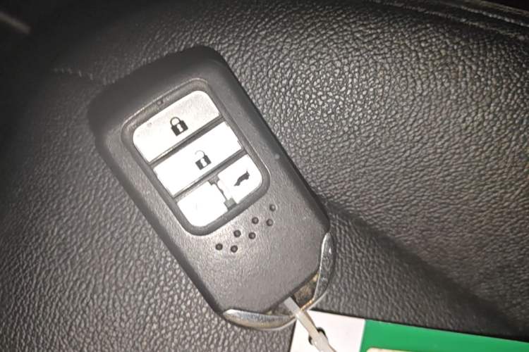Used Honda Accord 2015 2.0L LX Comfort Edition Interior 1