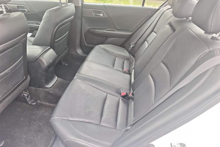 Used Honda Accord 2015 2.0L LXS Elite Edition Interior 2