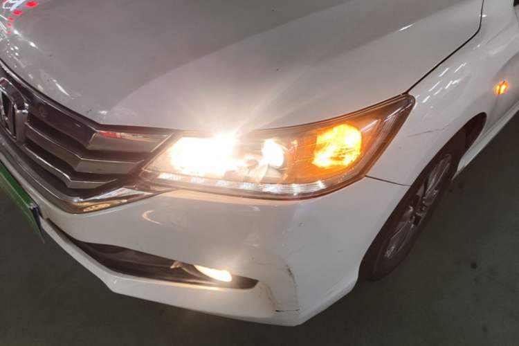 Used Honda Accord 2015 2.0L LX Comfort Edition Left Front Headlight