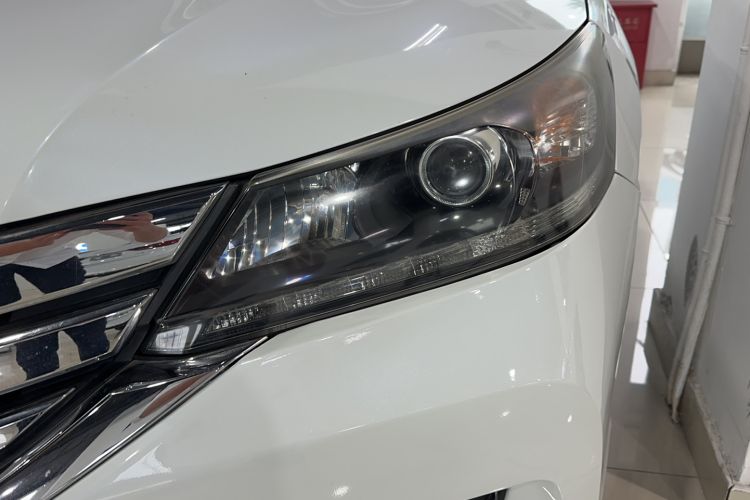Used Honda Accord 2015 2.0L LXS Elite Edition Left Front Headlight