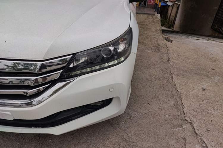 Used Honda Accord 2015 2.0L LX Comfort Edition Left Front Headlight